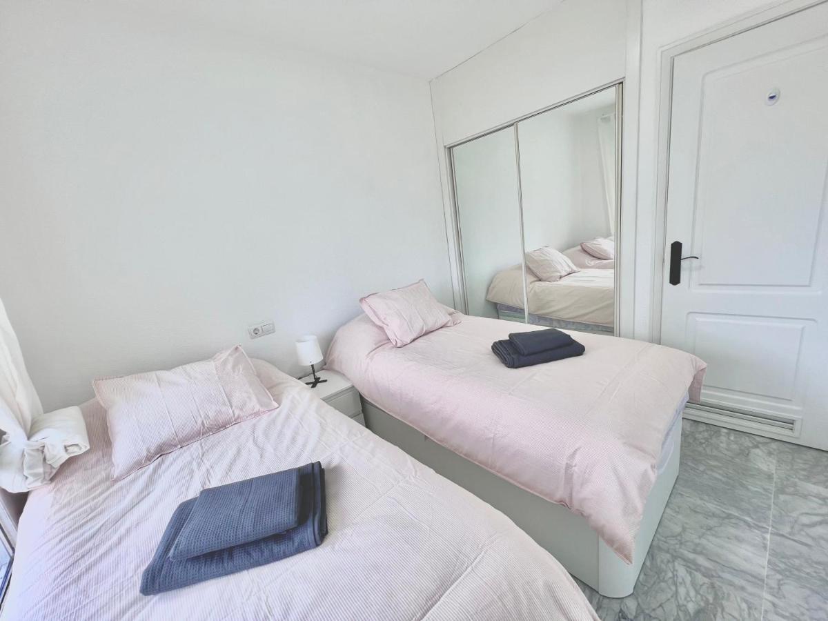 Apartment Albatros In Puerto Banus 150 Meters From The Beach Marbella Bagian luar foto