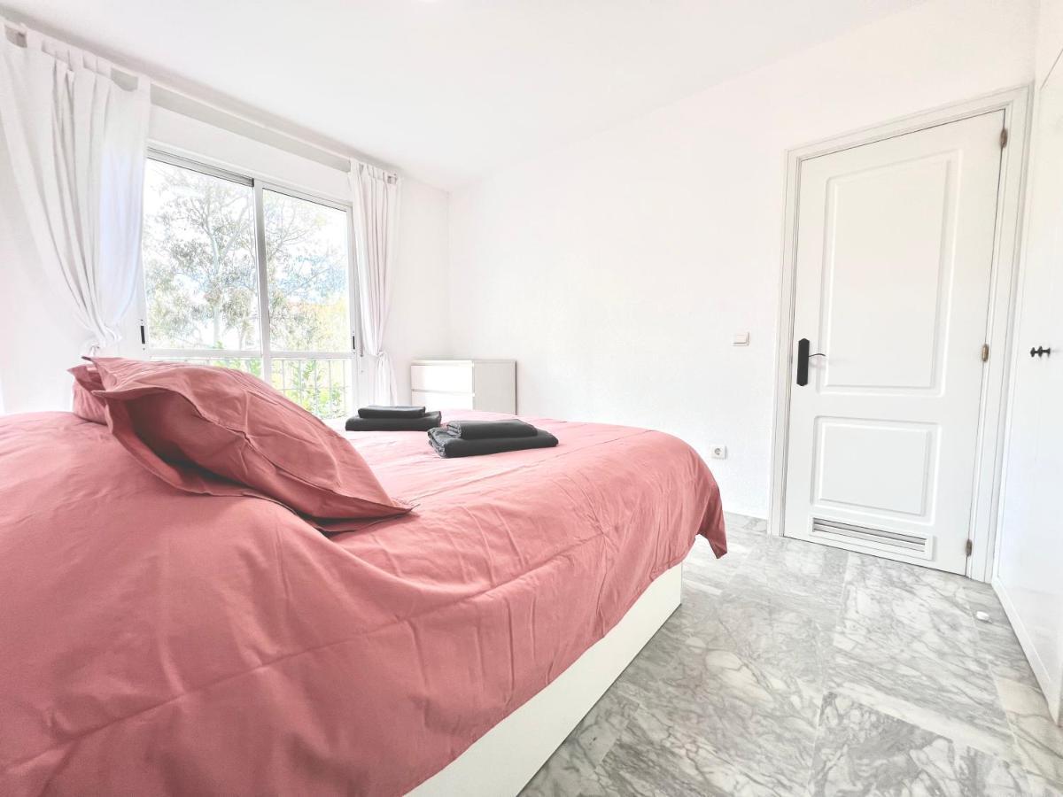 Apartment Albatros In Puerto Banus 150 Meters From The Beach Marbella Bagian luar foto