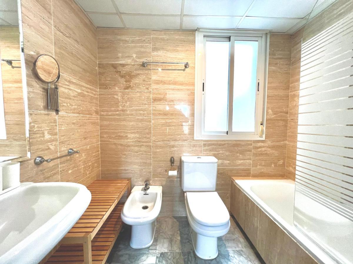 Apartment Albatros In Puerto Banus 150 Meters From The Beach Marbella Bagian luar foto